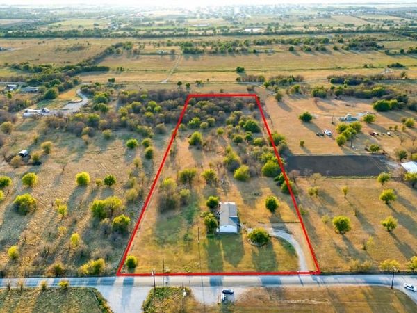 549 County Road 4733, Rhome, TX 76078