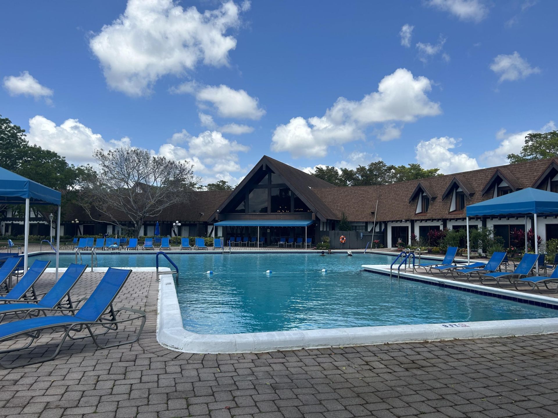 3710 Inverrary Drive, Unit 2G, Lauderhill, FL 33319 Photo