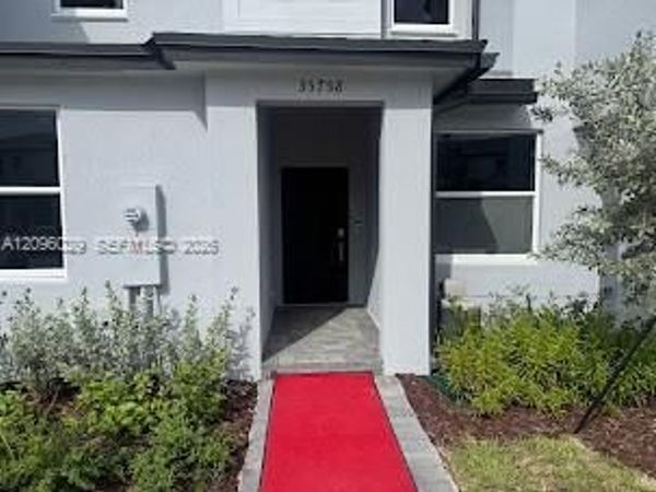 35758 SW 178th Pl, Homestead, FL 33034