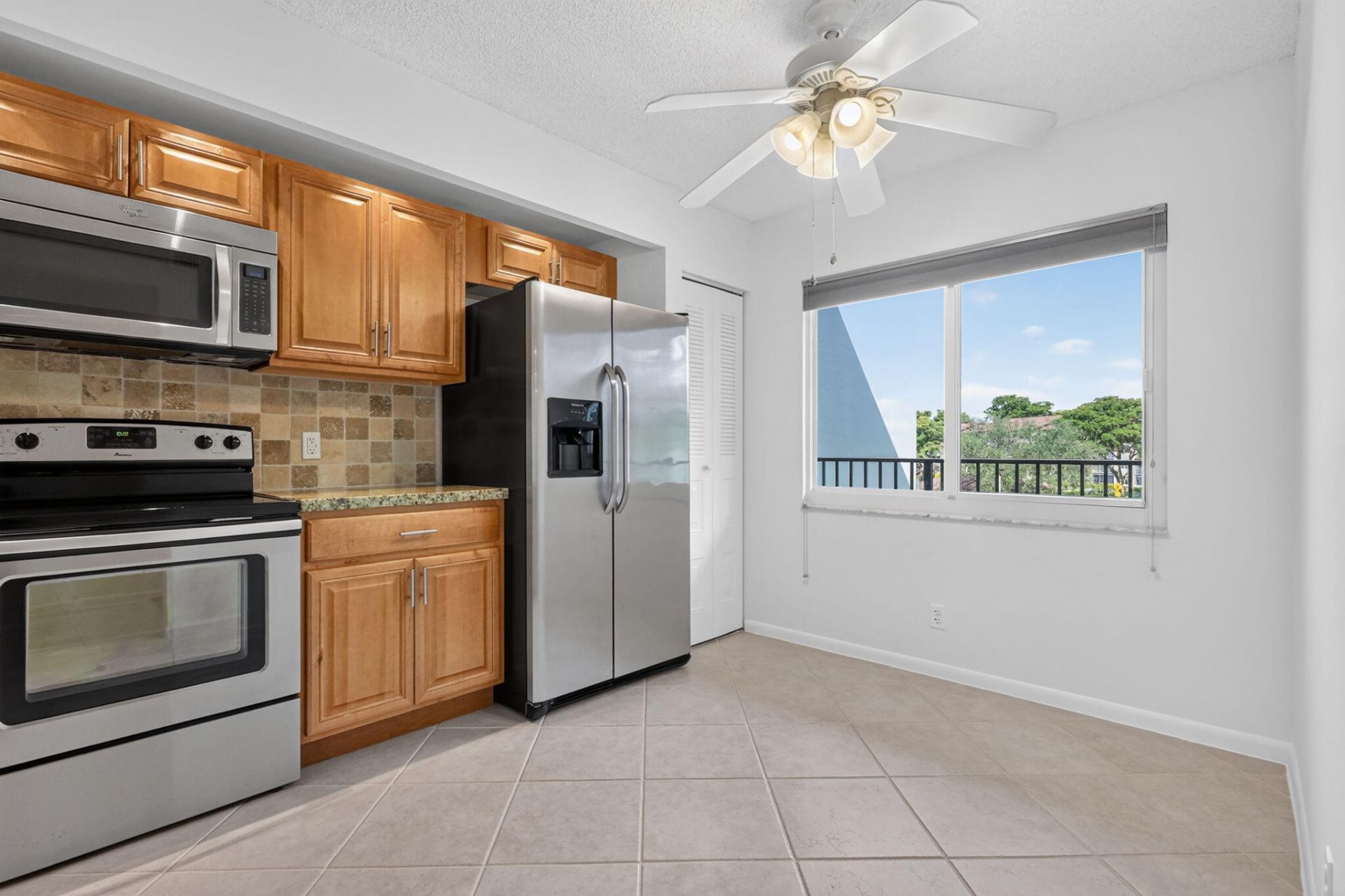 12800 SW 7th Court, Unit 307G, Pembroke Pines, FL 33027 Photo