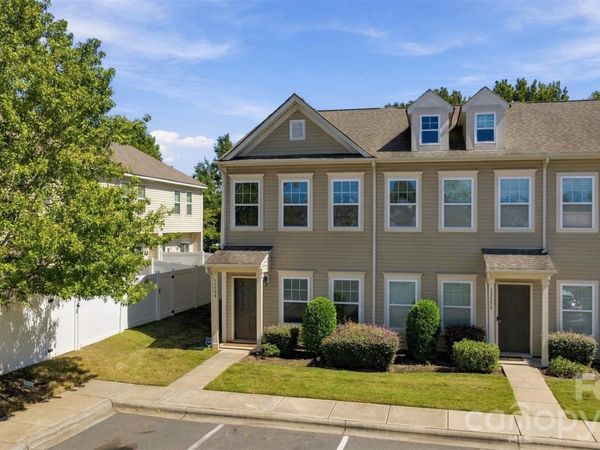 13598 Calloway Glen Drive , Charlotte, NC 28273