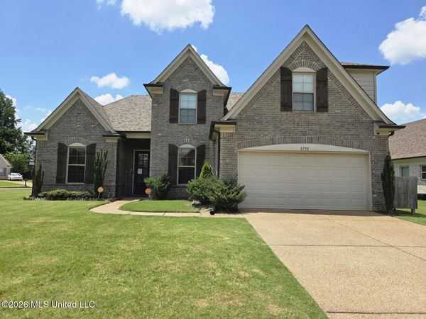 8733 Kenwood Lane, Olive Branch, MS 38654