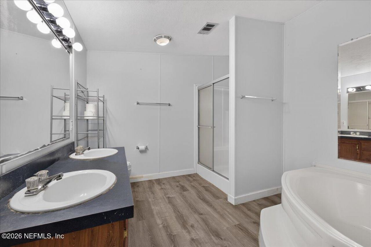 102 Center Avenue, Pomona Park, FL 32181 Photo