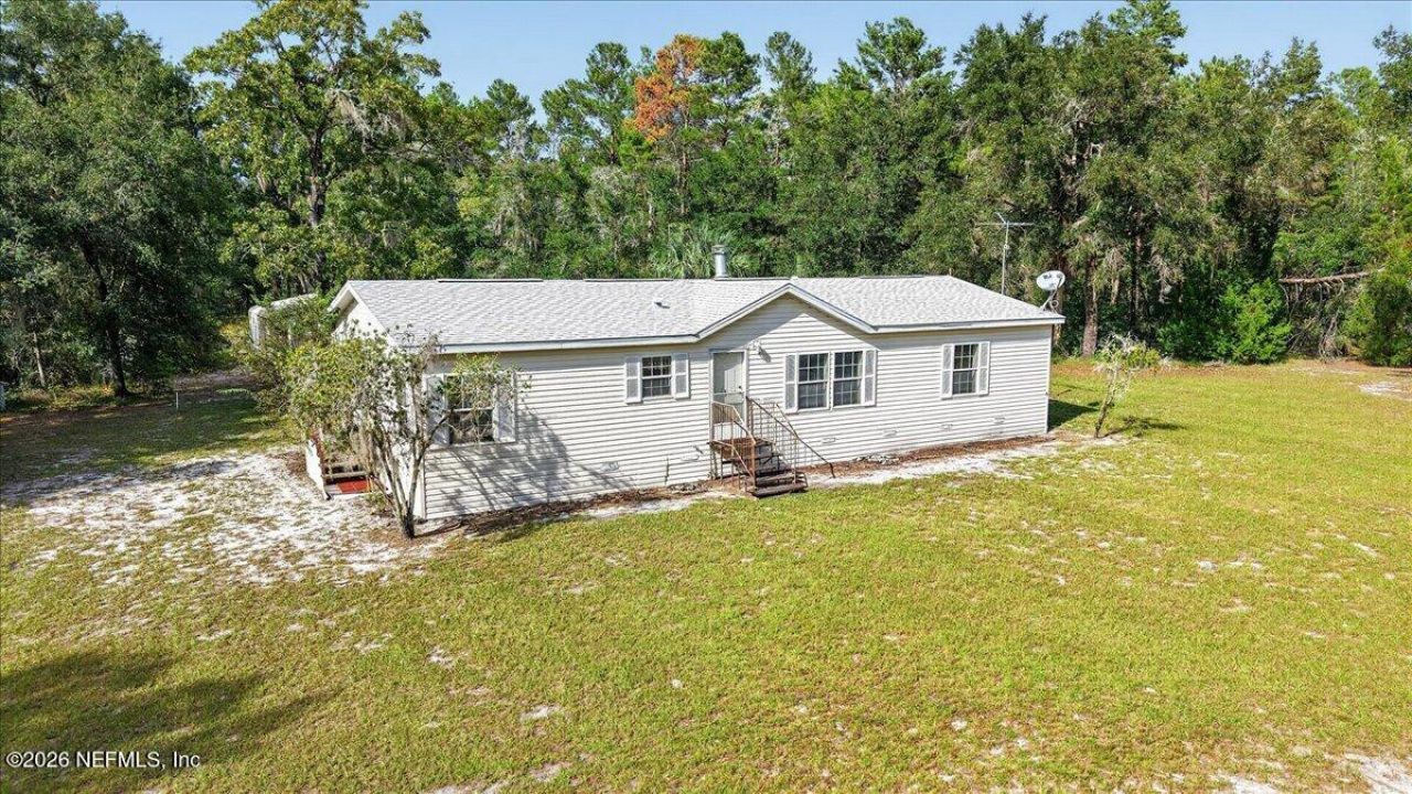 102 Center Avenue, Pomona Park, FL 32181 Photo