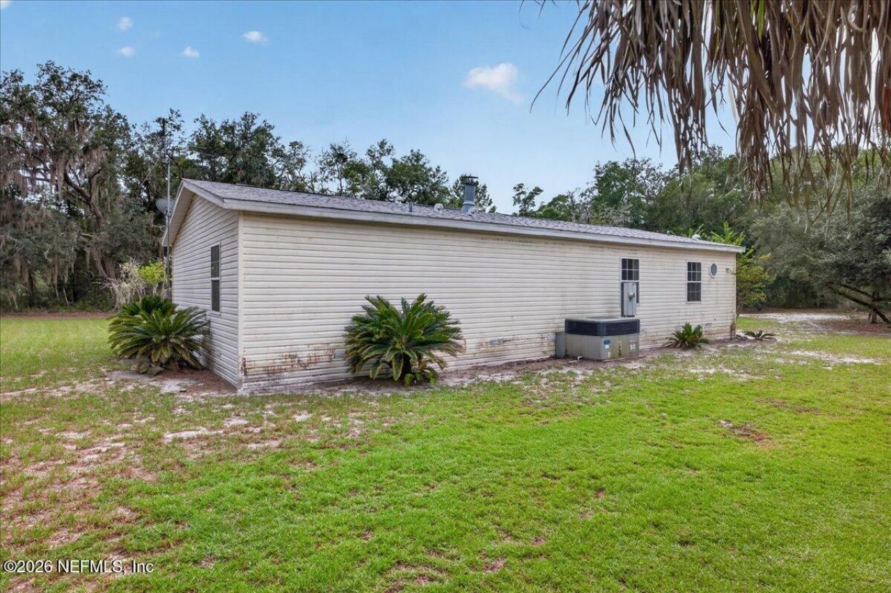 102 Center Avenue, Pomona Park, FL 32181 Photo