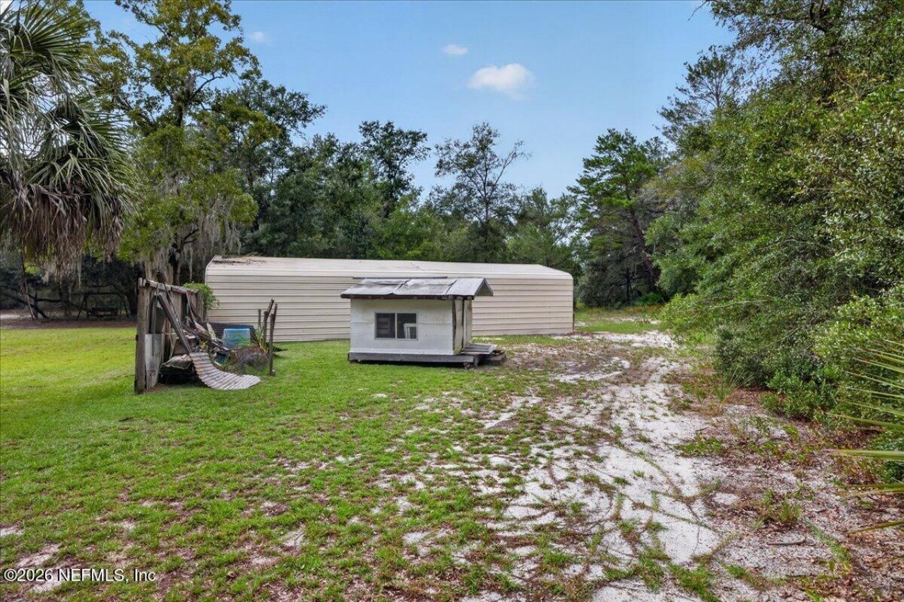 102 Center Avenue, Pomona Park, FL 32181 Photo