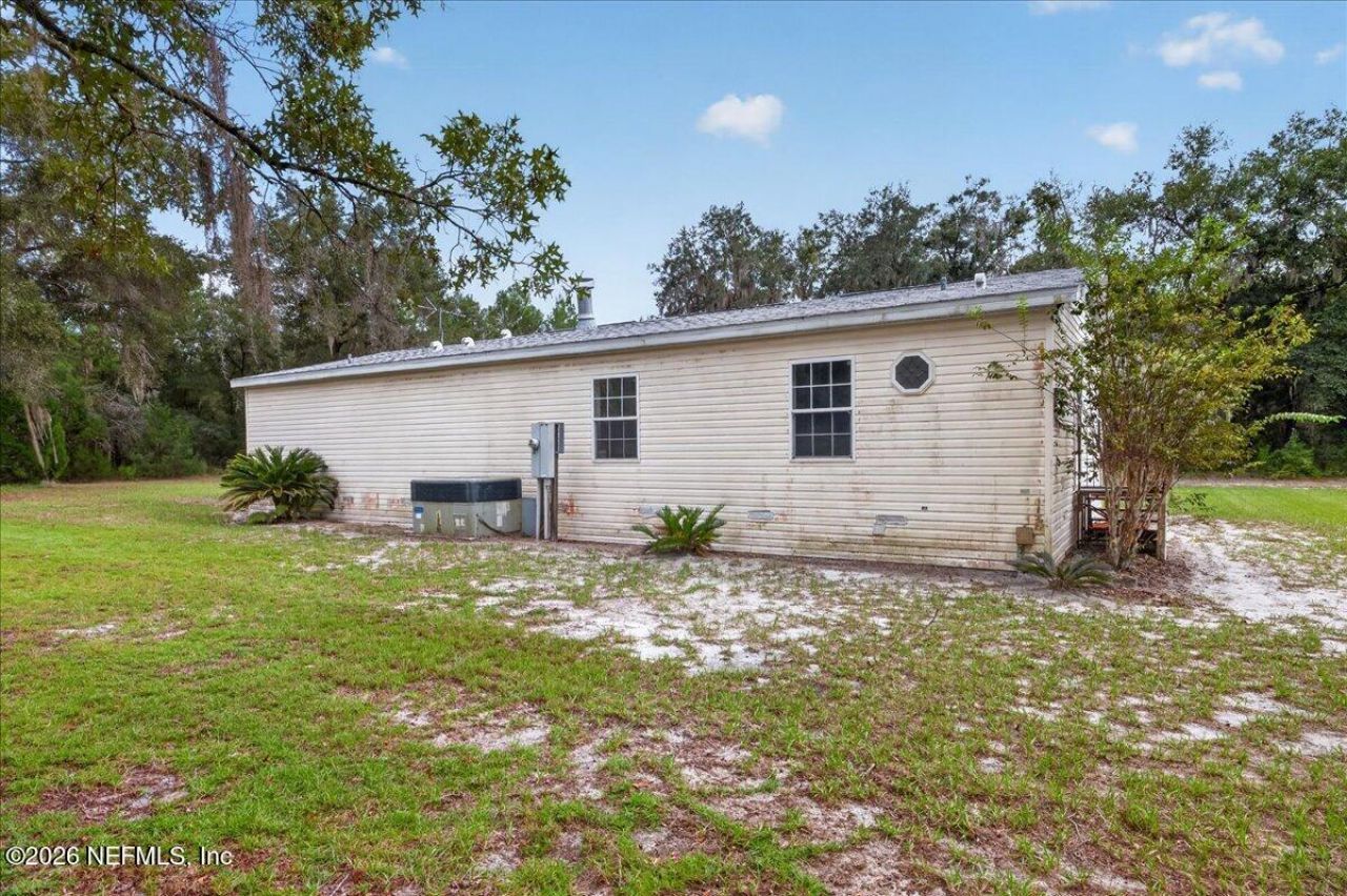102 Center Avenue, Pomona Park, FL 32181 Photo