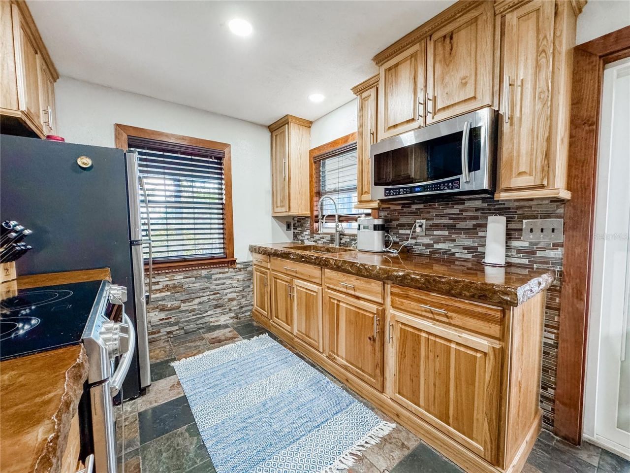 2751 72nd Avenue Drive E, Sarasota, FL 34243 Photo