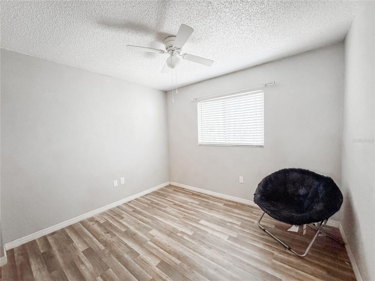 2751 72nd Avenue Drive E, Sarasota, FL 34243 Photo