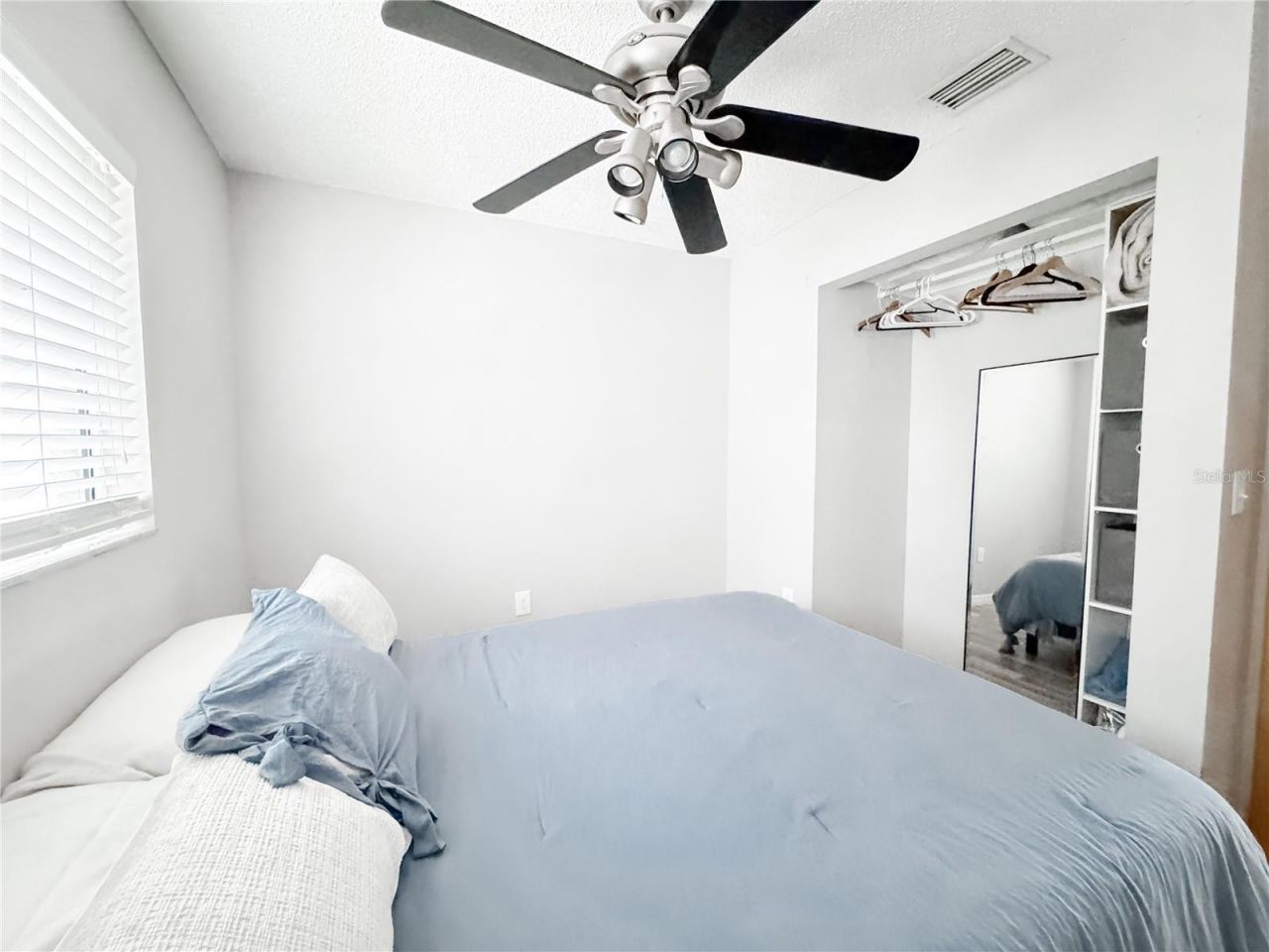 2751 72nd Avenue Drive E, Sarasota, FL 34243 Photo