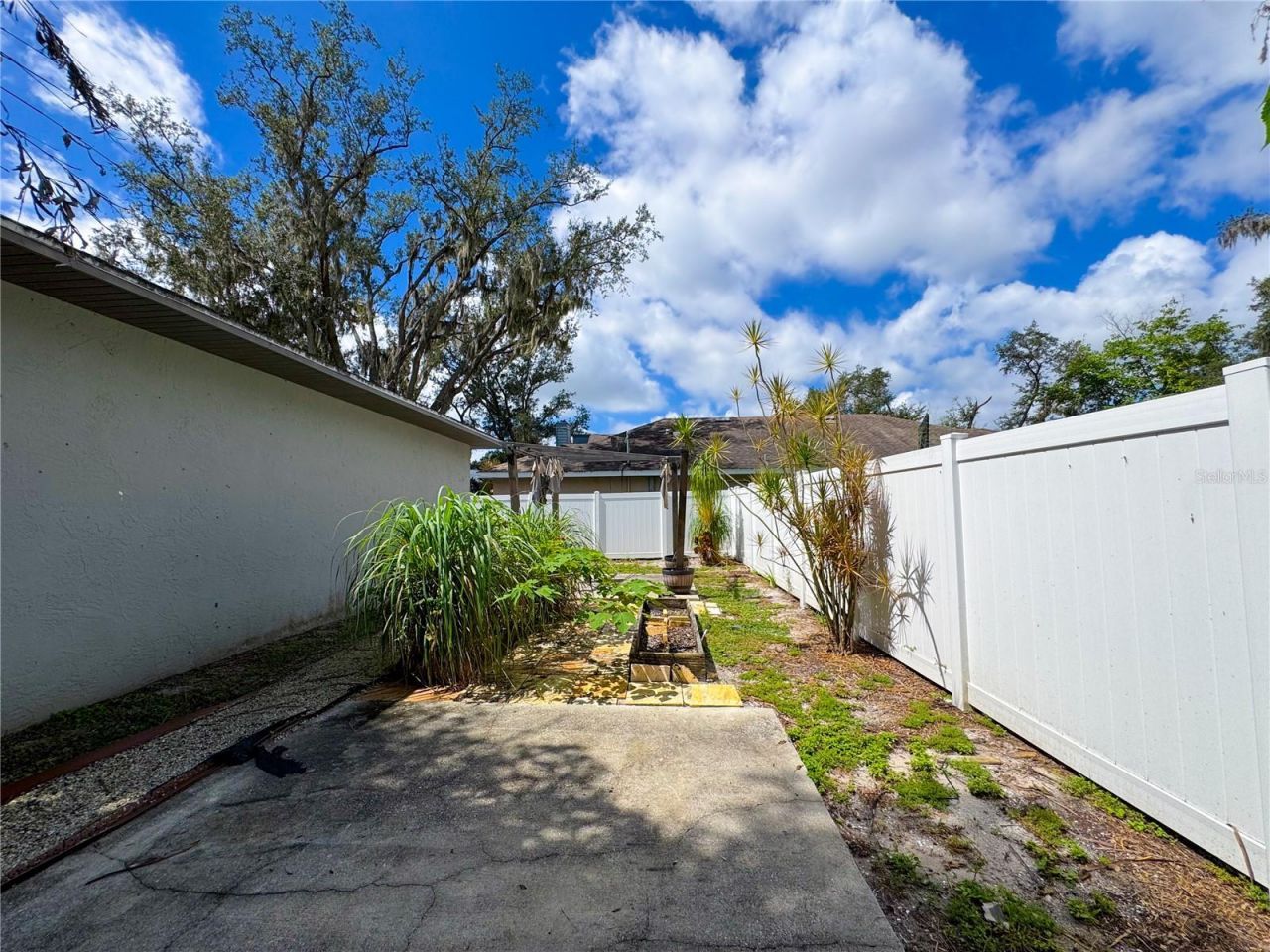 2751 72nd Avenue Drive E, Sarasota, FL 34243 Photo