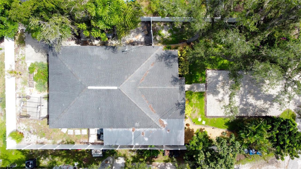 2751 72nd Avenue Drive E, Sarasota, FL 34243 Photo