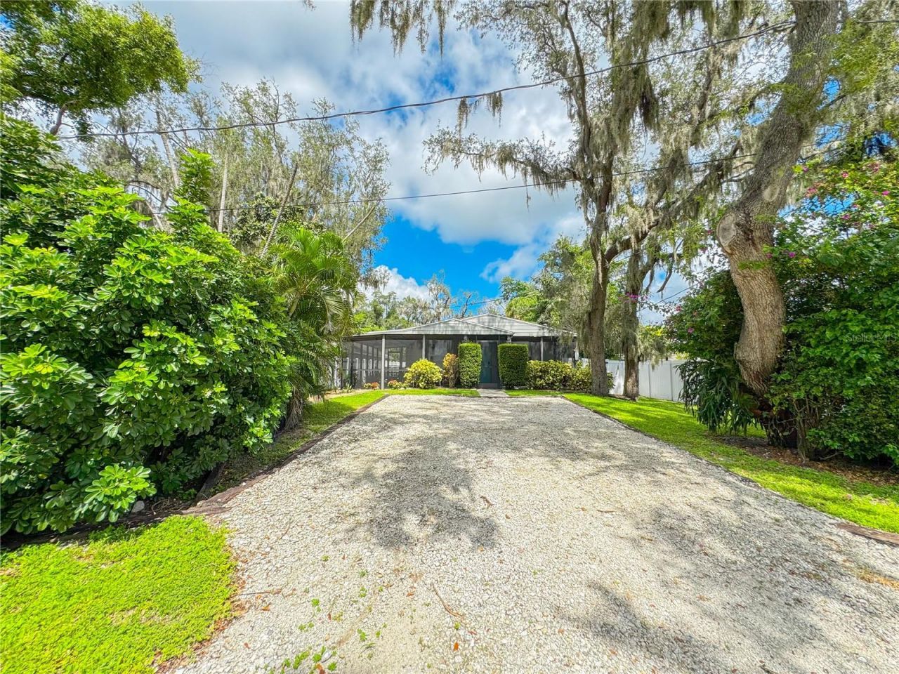 2751 72nd Avenue Drive E, Sarasota, FL 34243 Photo