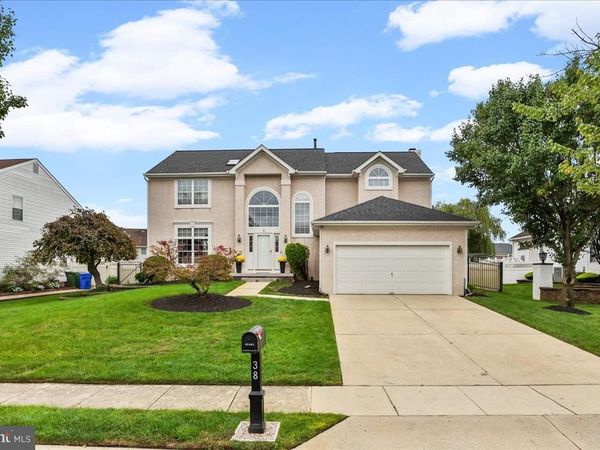 38 LEXINGTON CIRCLE, MARLTON, NJ 08053