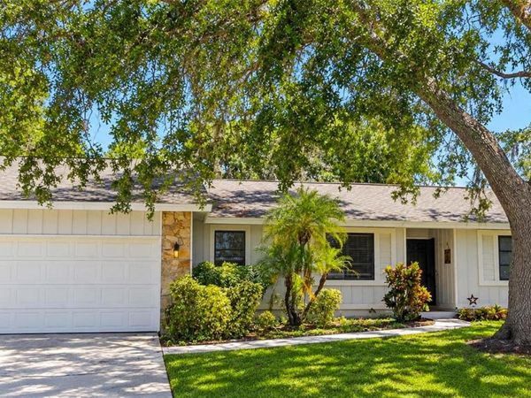 2475 WOOD OAK DRIVE , SARASOTA, FL 34232
