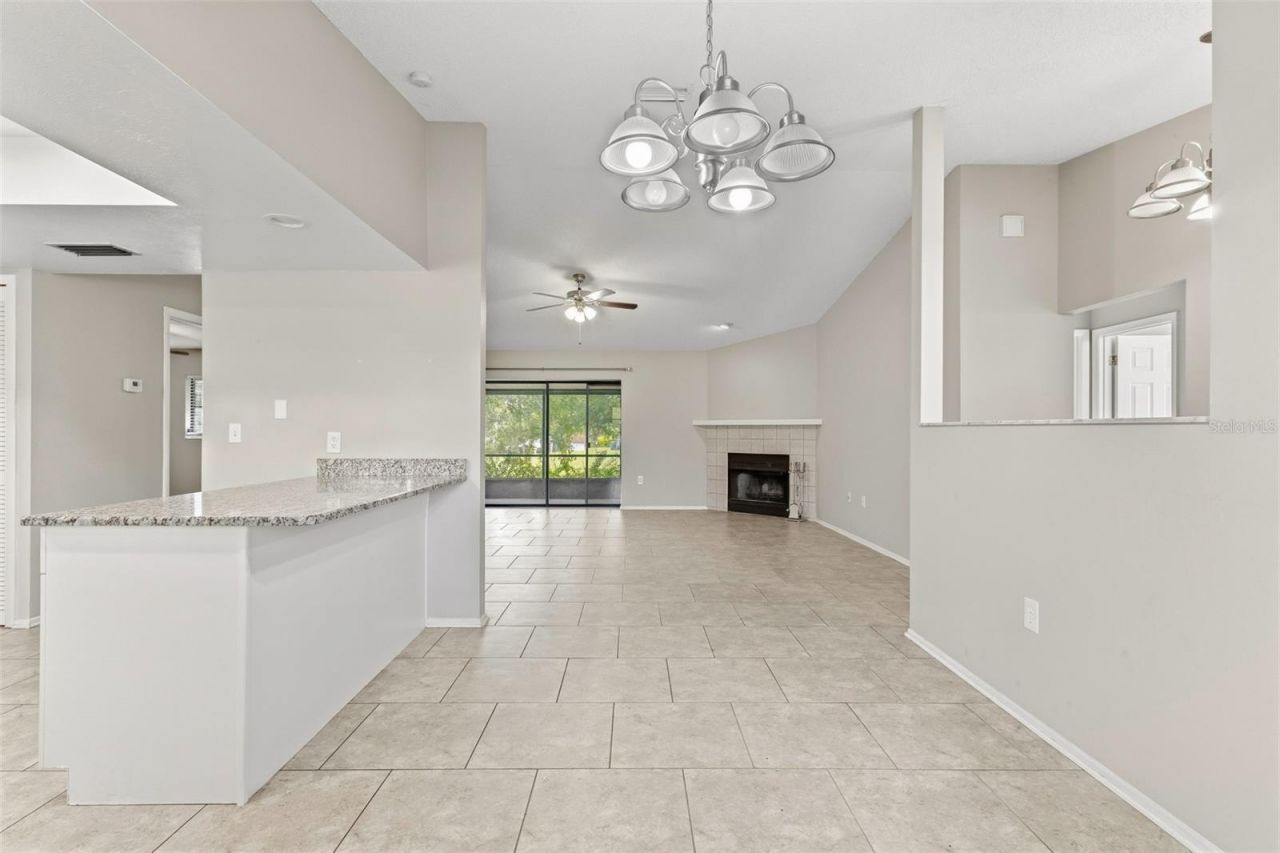 2475 Wood Oak Drive, Sarasota, FL 34232 Photo