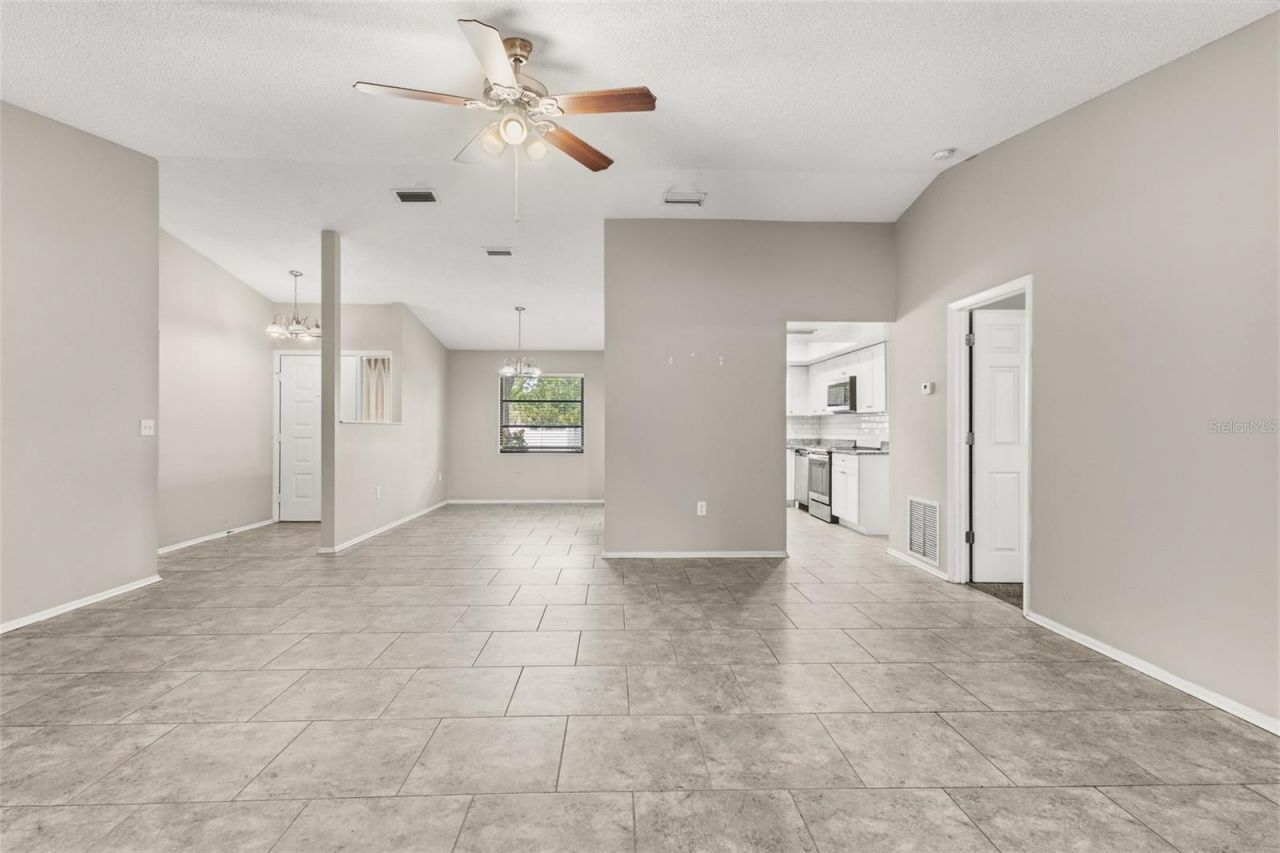 2475 Wood Oak Drive, Sarasota, FL 34232 Photo