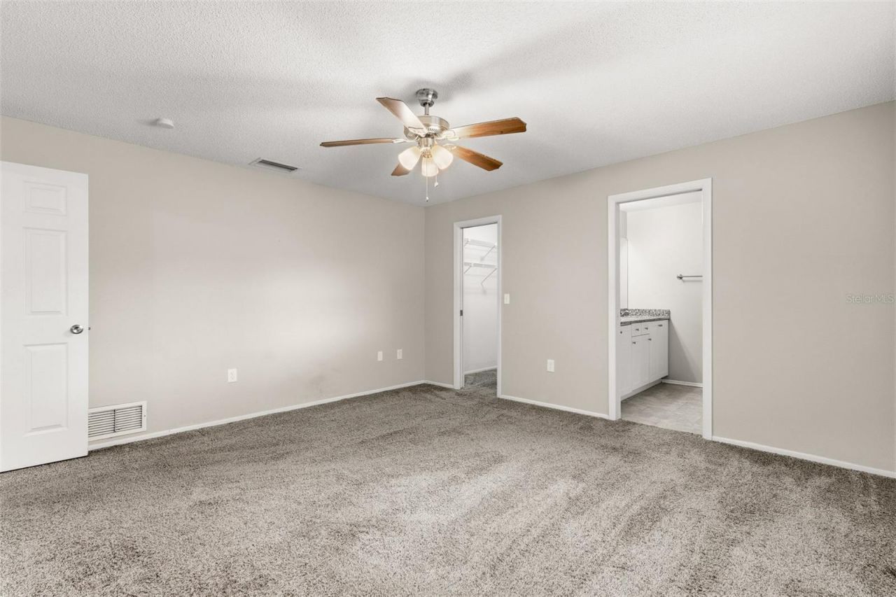 2475 Wood Oak Drive, Sarasota, FL 34232 Photo