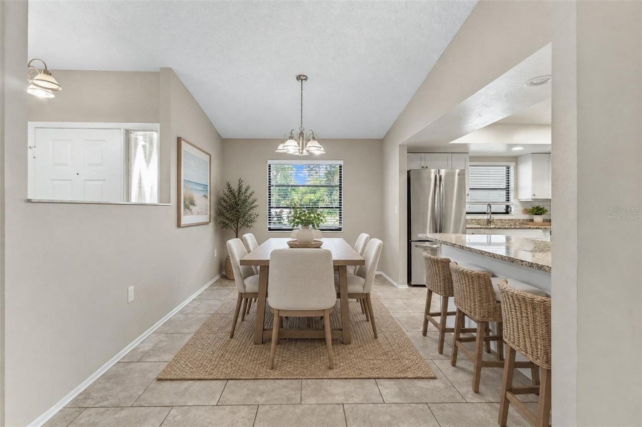 2475 Wood Oak Drive, Sarasota, FL 34232 Photo