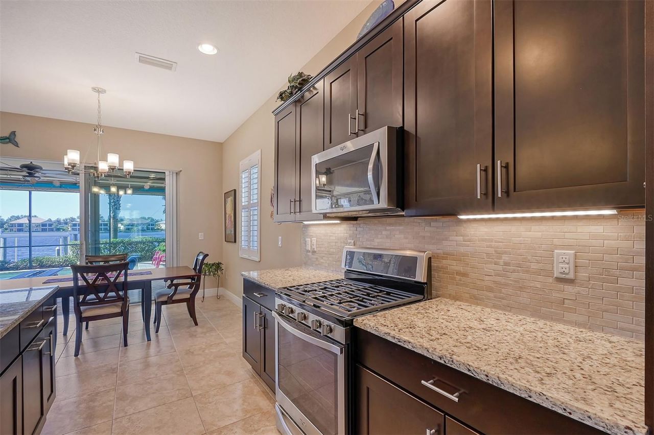 1014 Overlook Court, Bradenton, FL 34208 Photo