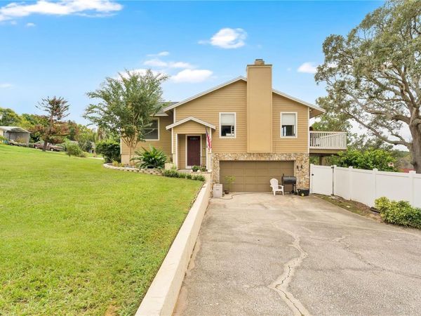 2202 TOPPING PLACE , EUSTIS, FL 32726