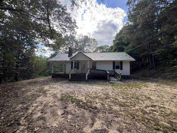 2284 Nix Rd, Phil Campbell, AL 35581