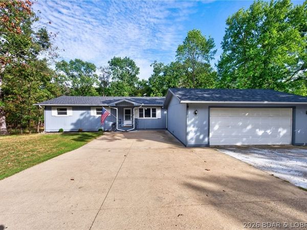 212 Shadetree Drive, Camdenton, MO 65020