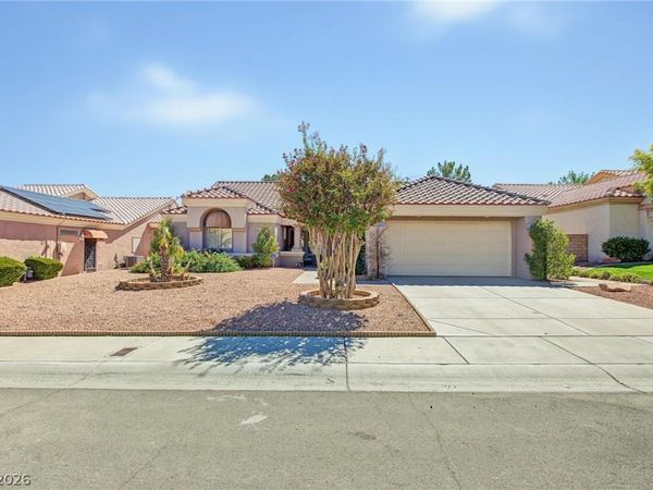 2904 Castle Bar Drive , Las Vegas, NV 89134