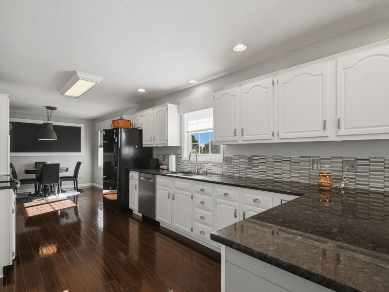 5065 Northcrest Drive, Nashport, OH 43830 Photo 12