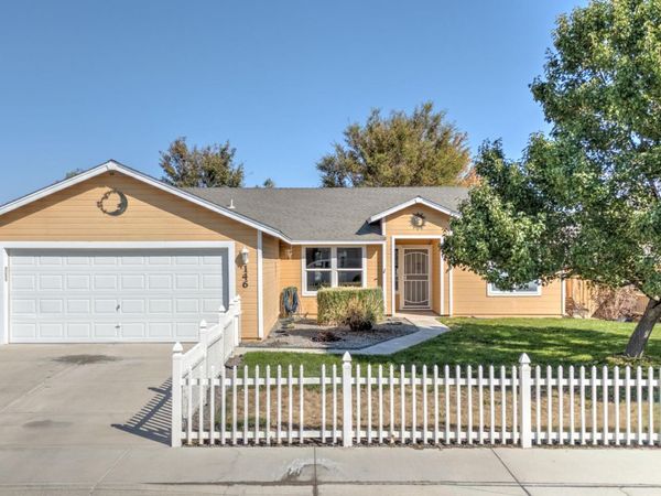 146 Prairie Lane, Fernley, NV 89408