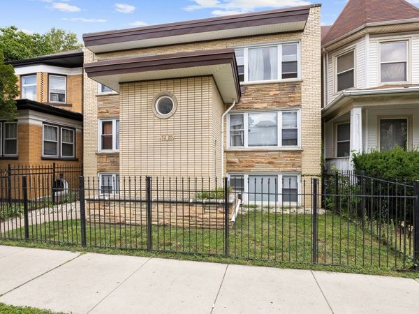 5220 W Washington Boulevard, Chicago, IL 60644