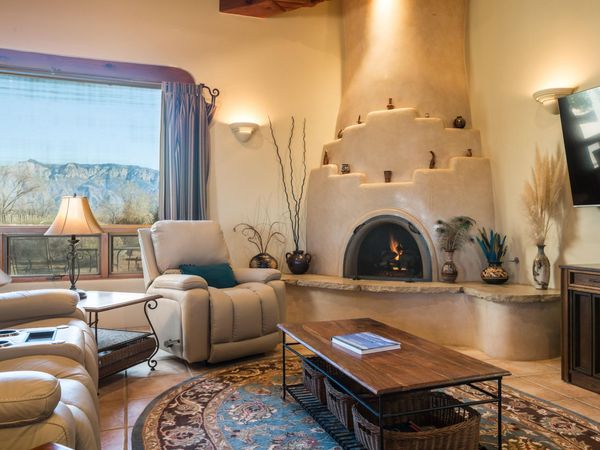 114 Veronica Court, Corrales, NM 87048