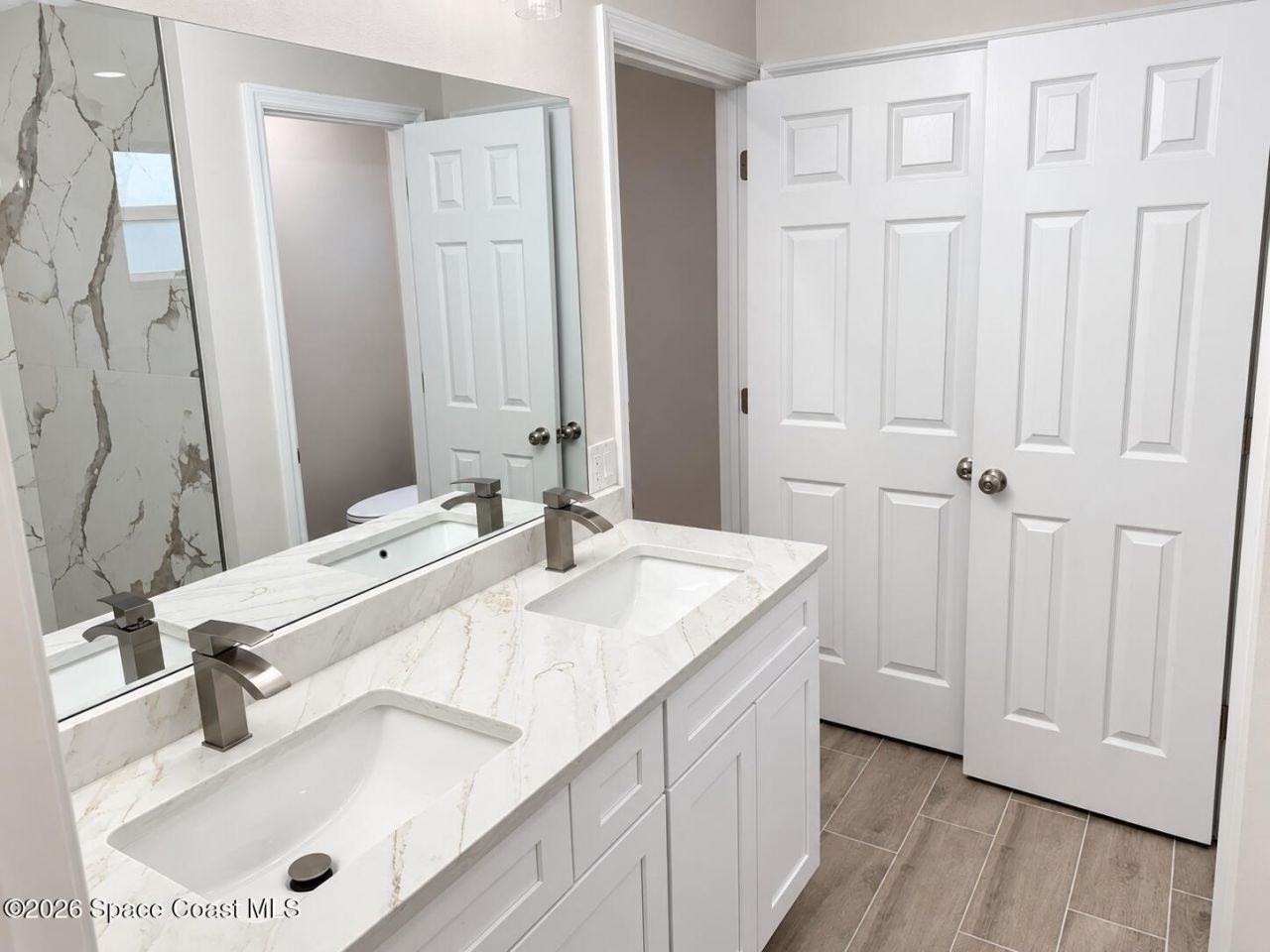 1240 Coventry Circle , Melbourne, FL 32904 Photo