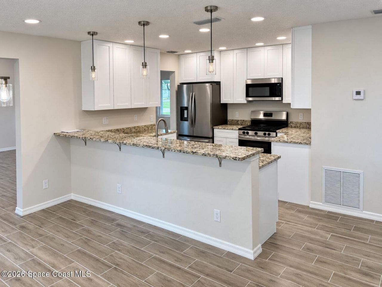 1240 Coventry Circle , Melbourne, FL 32904 Photo