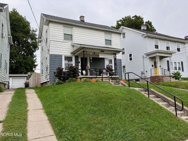 327 Van Buren Avenue , Toledo, OH 43605