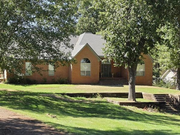 124 Gwen Road, Senatobia, MS 38668