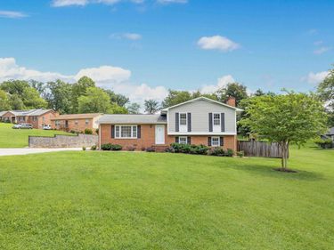 3495 SPRINGFIELD RD , Charlottesville, VA 22911