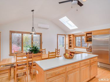 6 Brinsmade, Sherman, CT 06784
