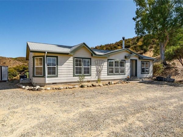 9725 Huer Huero Rd, Creston, CA 93432