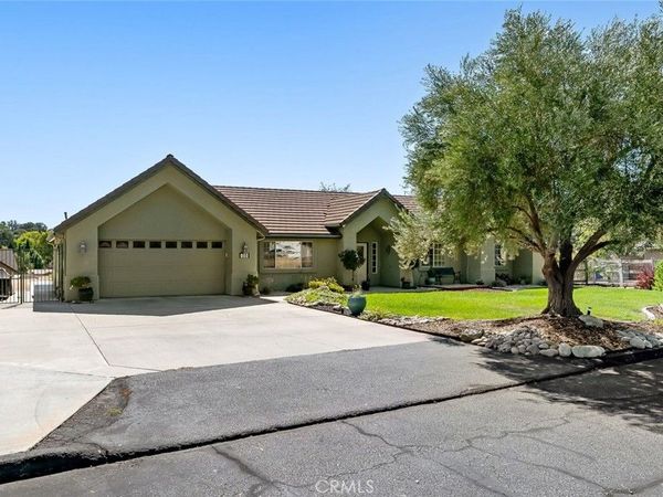 155 Eagle Creek Court, Atascadero, CA 93422
