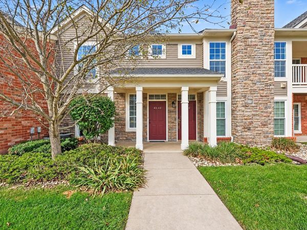 4342 Deeside Drive, Unit 44, Brighton, MI 48116
