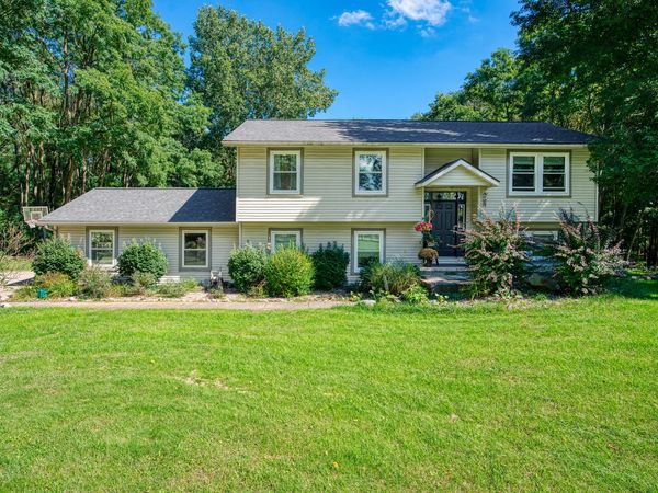 7375 Moeckel Road, Grass Lake, MI 49240