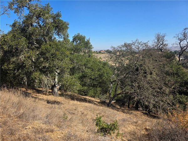 12350 Santa Ana, Atascadero, CA 93422