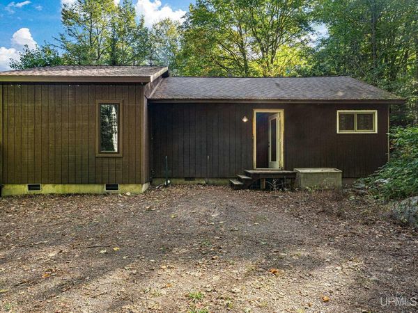 376 Red Road, Michigamme Twp, MI 49861