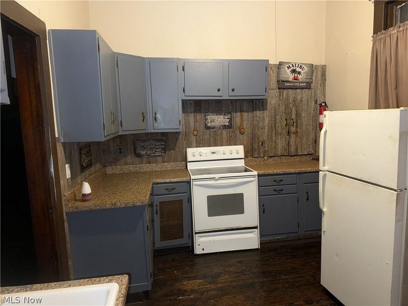 530 Lafayette Avenue, Ravenna, OH 44266 Photo 2
