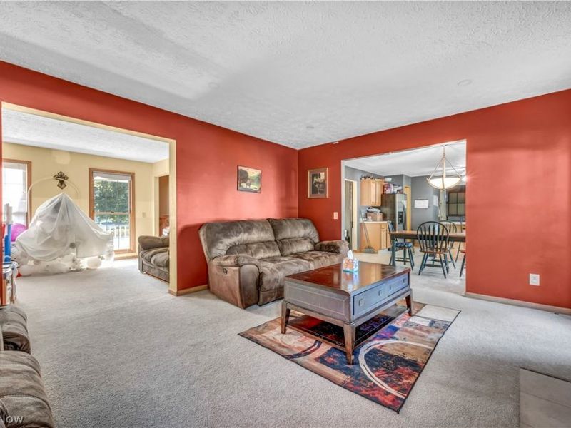 5698 Halwick Drive, Ravenna, OH 44266 Photo 11
