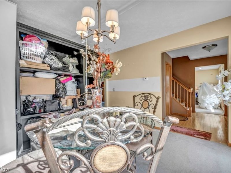 5698 Halwick Drive, Ravenna, OH 44266 Photo 4