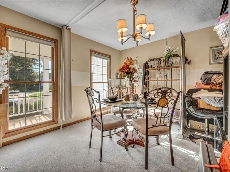 5698 Halwick Drive, Ravenna, OH 44266 Photo 5