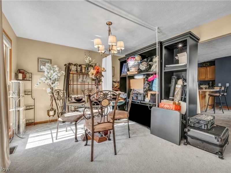 5698 Halwick Drive, Ravenna, OH 44266 Photo 6