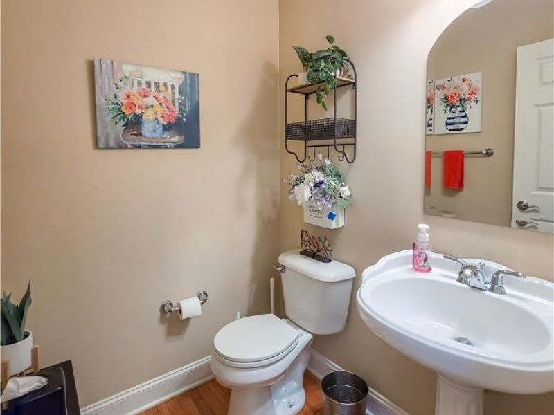 6450 Pebble Beach Drive NW, Canton, OH 44718 Photo 13
